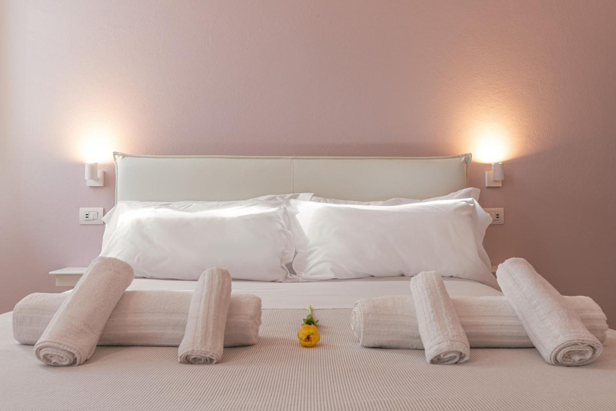 Glam Parma Hotel Ngoại thất bức ảnh