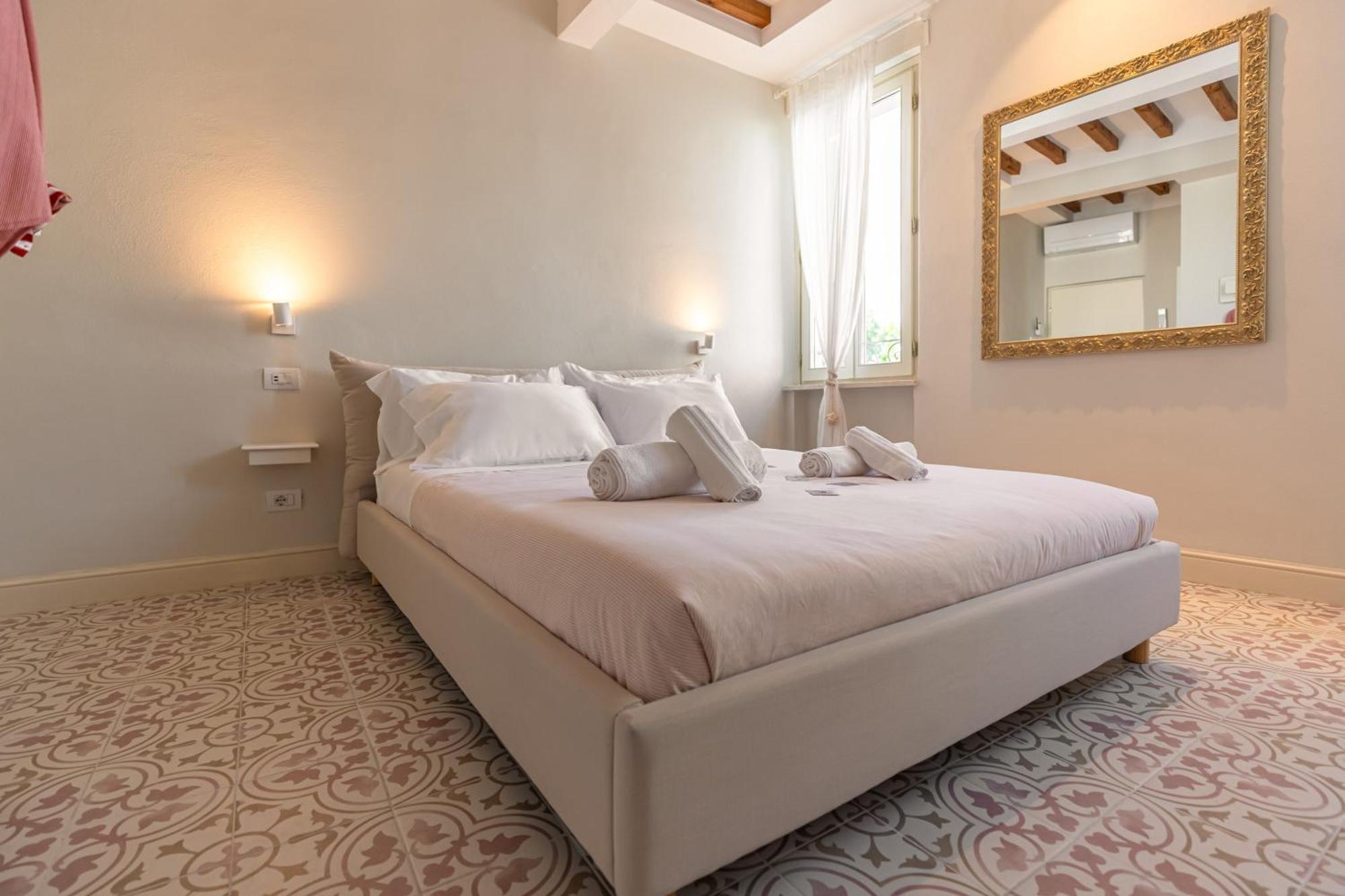 Glam Parma Hotel Ngoại thất bức ảnh