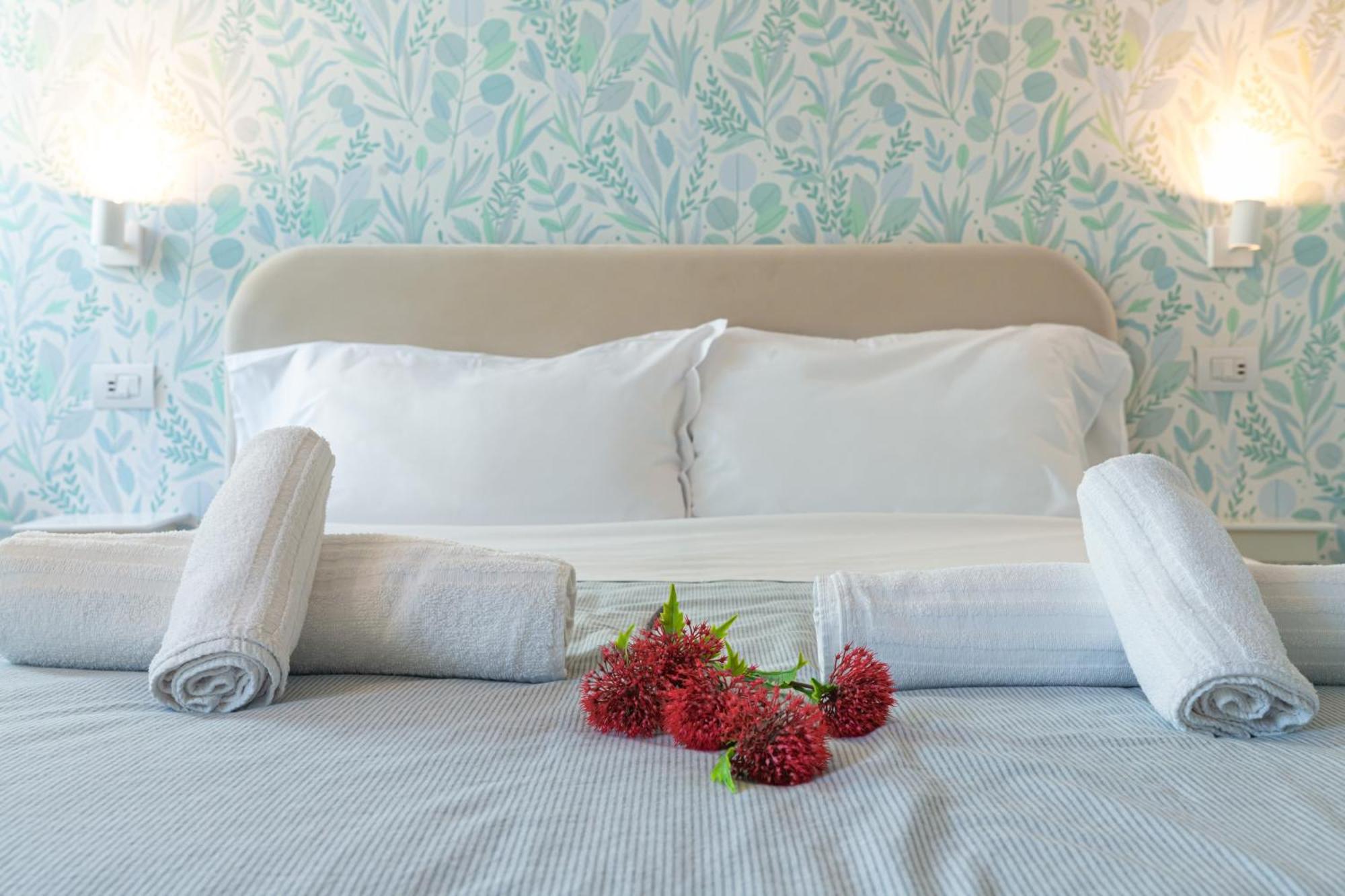 Glam Parma Hotel Ngoại thất bức ảnh